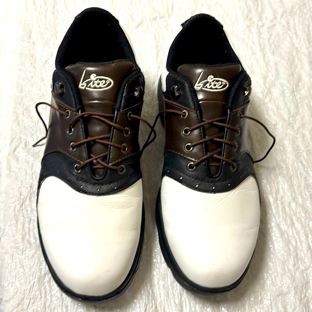Luxe Black and White Oxfords Classic Design